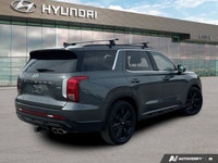 Hyundai's entry to the 3-seater SUV segment is a huge shakeup, as this Palisade is an extremely comp... (image 4)