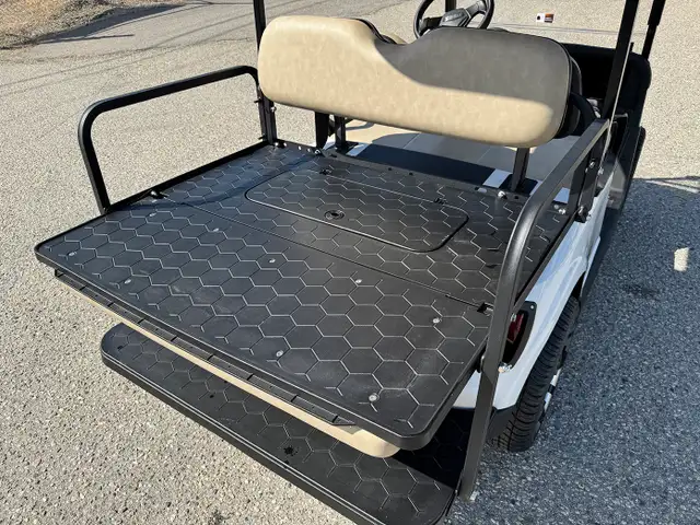2021 E-Z-GO RXV Elite Lithium-certified factory refurbished used in ATVs in Vernon - Image 13