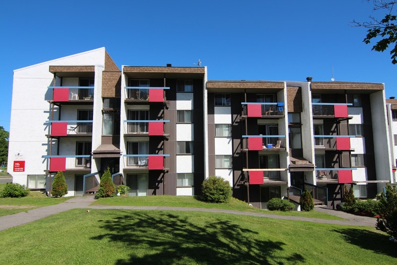 5½ pour étudiants face à StLawrence, 300m ULaval Locations longue