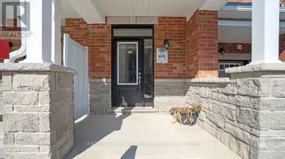 10 MELMAR STREET Brampton (Northwest Brampton), Ontario