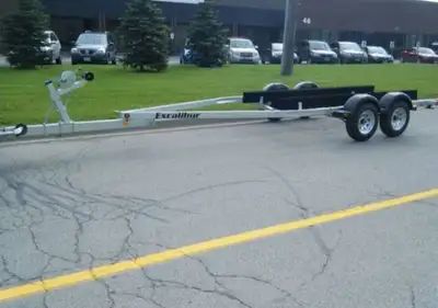 BT6000 Tandem Axle boat trailer 6000lbs total boat capacity BT6000 Tandem Axle boat trailer. 6000lbs...