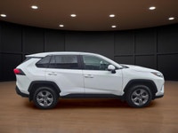 Price includes $1,000 finance credit. Price does not include fees or taxes. The 2024 White Toyota RA... (image 3)