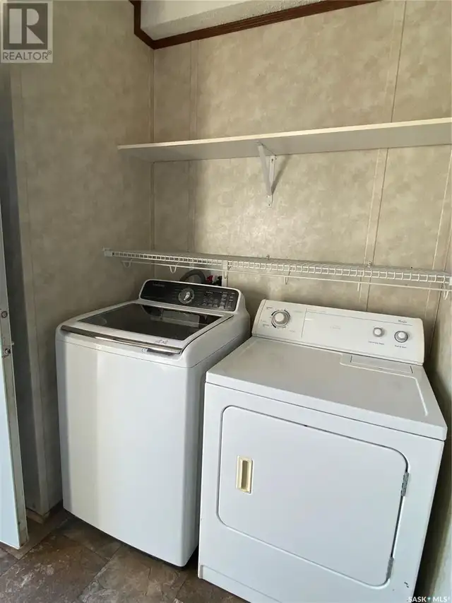 8574 Range ROAD Grassy Creek Rm No. 78, Saskatchewan in Houses for Sale in Swift Current - Image 13