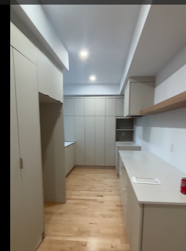 Spacieux appartement rénové, une chambre, chauffage inclus ! 2