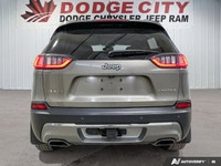 This Jeep Cherokee delivers a Regular Unleaded V-6 3.2 L/198 engine powering this Automatic transmis... (image 3)