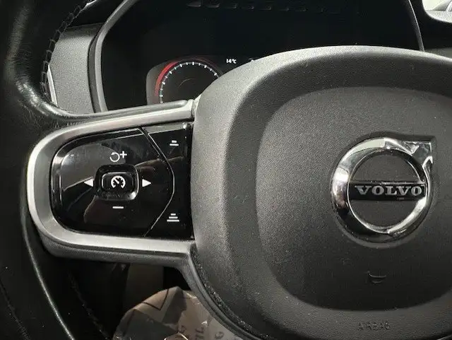 Volvo XC90 VOLVO XC 90 T6 INSCRIPTION AWD GARANTIE 12m*7 PLACES* in Cars & Trucks in Québec City - Image 17