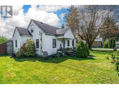 Investment property in growing neighborhood of Hammond in West Maple Ridge. Desirable multi-family,...