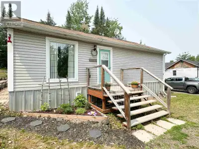 Welcome to 8 Poplar Road! The perfect opportunity for a first time home buyer to get into the market...