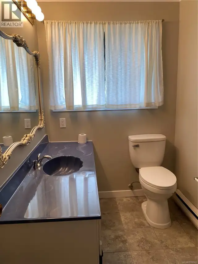 531 Savary Cres Campbell River, British Columbia in Houses for Sale in Campbell River - Image 18