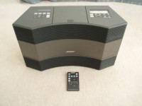 BOSE  ACOUSTIC  WAVE  SYSTEM  11  --  WITH  CD  PLAYER