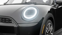 MINI Laval vous présente la puissante et pratique *MINI Cooper C 5 portes 2027*. Grâce ? sa disposit... (image 5)