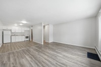 Amenities: Balconies • Affordable Parking • In-suite Storage Suite & Building: Spacious and newly re... (image 1)