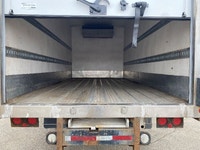 2018 HINO TRUCK 195;Medium Duty Trucks - VAN-REEFER Penske Location 830 45TH ST EAST SASKATOON SK S7... (image 7)