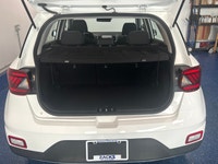 Recent Arrival! 2025 Hyundai Venue Preferred SUV Preferred | Certified. CVT FWD Lunar White I4 ABS b... (image 5)