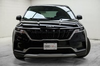 Designed for seamless family adventures, this 2024 Kia Carnival LX in stunning Aurora Black with a c... (image 1)