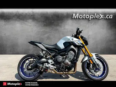 Motoplex St-Eustache FZ09 GARANTIE PROLONGEE jusqu'a 4 ans disponible et plan d'entretien Financemen...