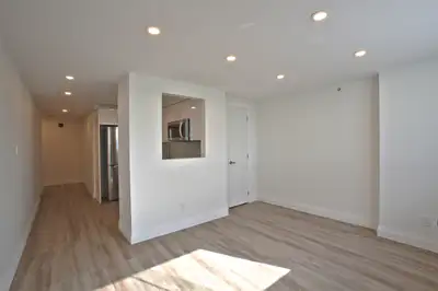 Collingwood 1 Bedroom Apartment for Rent - 120 Elm Street, View more