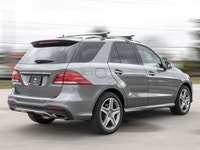 2019 Mercedes Benz GLE400 Gray Exterior on Black Interior comes with Navigation, Sunroof, Harman Kar... (image 5)