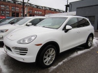 ACCIDENT FREE LOCAL CAR WITH FULL COMPREHENSIVE UP-TO-DATE SERVICE HISTORY FROM THE PORSCHE DEALER.... (image 1)