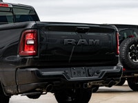 Welcome to 400 Chrysler Dodge Jeep Ram. 3.92 REAR AXLE RATIO,WHEELS: 20 X 9 ALUMINUM PAINTED CLAD (S... (image 6)