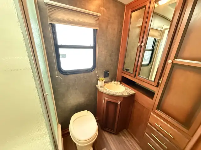 2014 Heartland WILDERNESS 2175RB  in Travel Trailers & Campers in St. Albert - Image 13