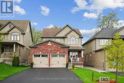 FOUR BEDROOMS, FINISHED BASEMENT, 6 CAR PARKING! Welcome to 180 Coker Crescent, a beautifully mainta...