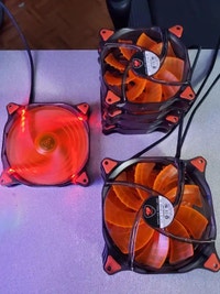 Cougar 4x120mm and 4x140mm 8 Case fans w/ red/orange LED lights Mississauga / Peel Region Toronto (GTA) Preview