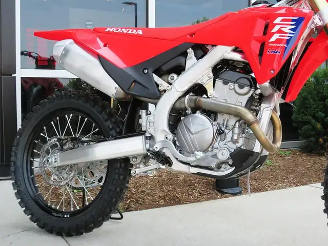 2026 Honda CRF250R in Dirt Bikes & Motocross in Cambridge - Image 8