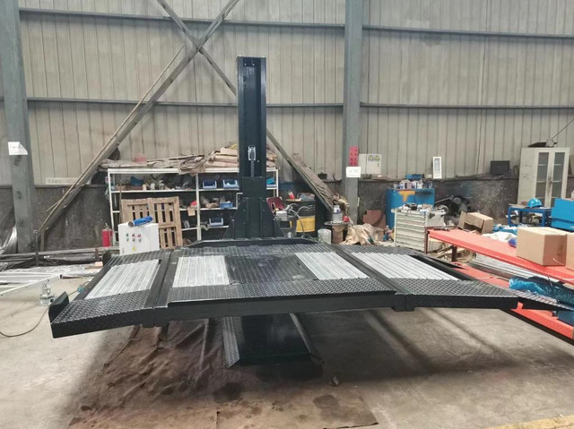 Single post parking lift car hoist 2.7T (SPL27T) in Other Parts & Accessories in Richmond - Image 2