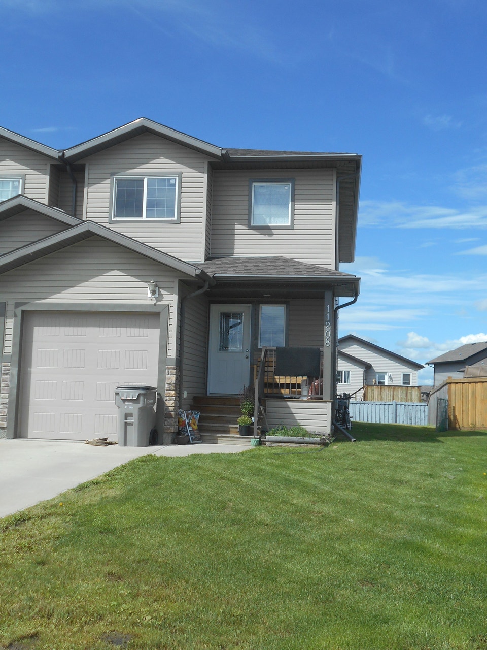 3613 3 Bedroom Duplex in Westpointe w/ GARAGE 1950 Long Term