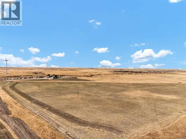 6101 10 Avenue NW Medicine Hat, Alberta in Land for Sale in Medicine Hat - Image 6
