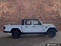 This Jeep Gladiator boasts a Regular Unleaded V-6 3.6 L/220 engine powering this Automatic transmiss... (image 5)