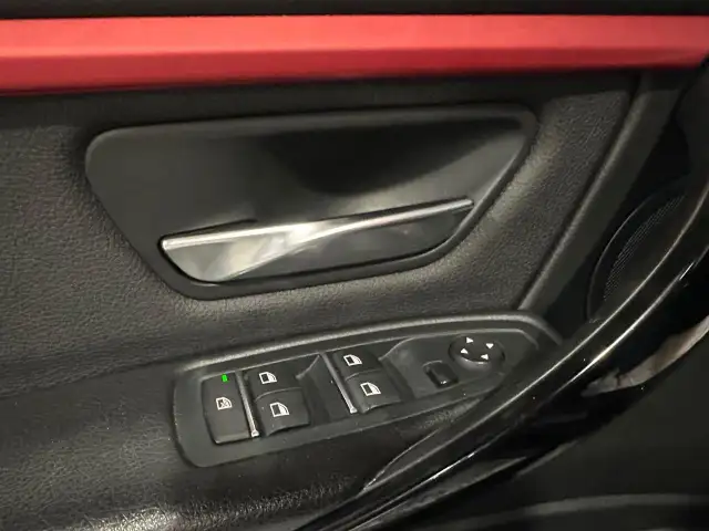 2018 BMW 3 Series 328d XDRIVE | LUXURY PKG | SUNROOF | NAVI in Cars & Trucks in City of Toronto - Image 21