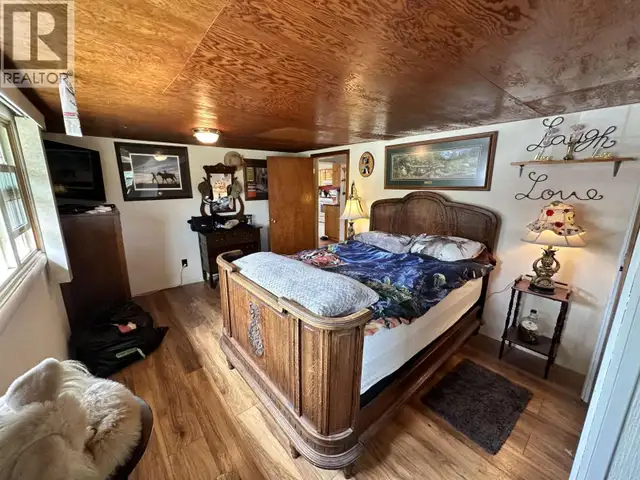 6273 MOOSE POINT DRIVE 70 Mile House, British Columbia in Houses for Sale in Kamloops - Image 26