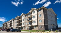 Broadstreet's Birch Hills Landing offers 1, 2, and 3 bedroom pet friendly apartments, and 3 bedroom... (image 1)