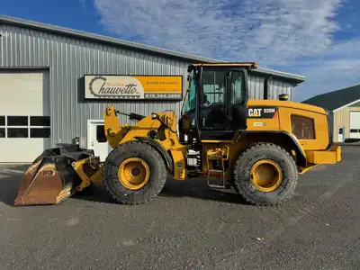 Loader 4x4 Automatique Cabine Godet attache rapide hydraulique Style ISO/Volvo Ride Control Sortie A...