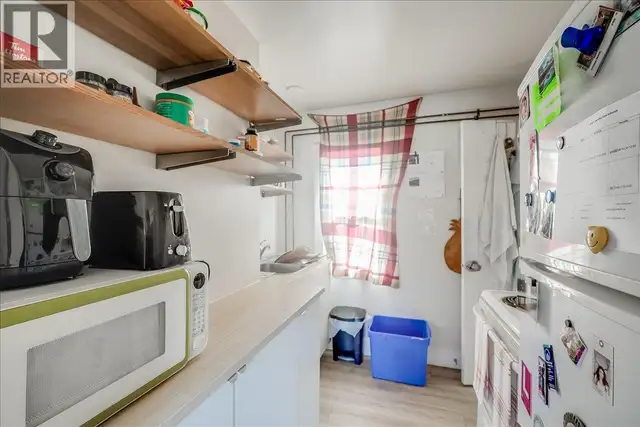 1406 FOURTH Avenue Trail, British Columbia in Houses for Sale in Nelson - Image 10