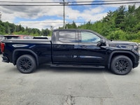 Engine: DURAMAX 3.0L TURBO-DIESEL I6 L/100Km City: 10.7 L/100Km Hwy: 9.3 Safety Equipment Airbags, D... (image 4)