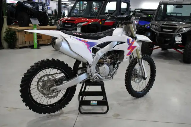 2024 Yamaha YZ250F Dirt Bike - 50TH Anniversary Edition in Dirt Bikes & Motocross in Trenton - Image 5