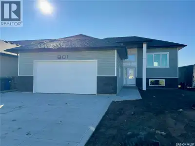 This stunning new 1,420 sq. ft. bi-level home in the City of Warman, built with care and precision w...