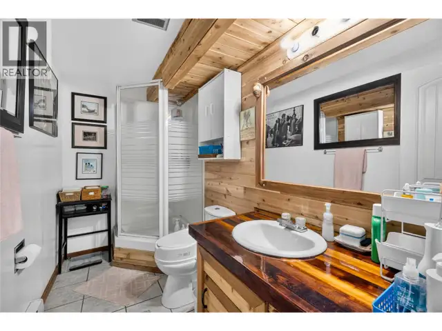 355 & 357 Gwyer Street Penticton, British Columbia in Houses for Sale in Penticton - Image 28