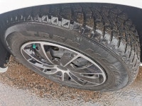 • Power_Steering • Power_Brakes • Power_Windows • Power_Seat • Power_Mirrors • Power_Locks • Air_Con... (image 8)