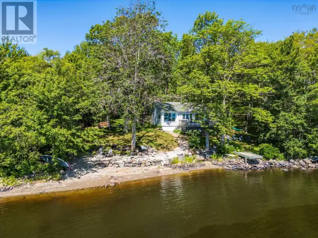 5232 Highway 340 Forest Glen, Nova Scotia in Houses for Sale in Yarmouth - Image 5