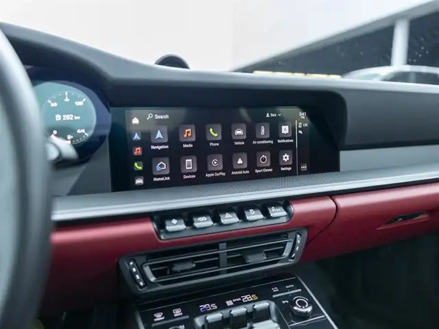 2024 Porsche 911 Carrera 4S in Cars & Trucks in London - Image 26