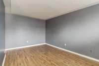 Amenities: Great Location • Parking Available • Quiet Building Suite & Building: Bachelor and one-be... (image 4)