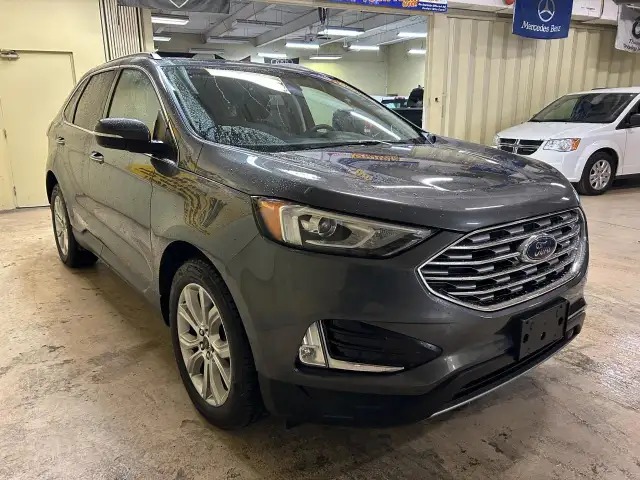 2020 Ford Edge Titanium408909490369996805