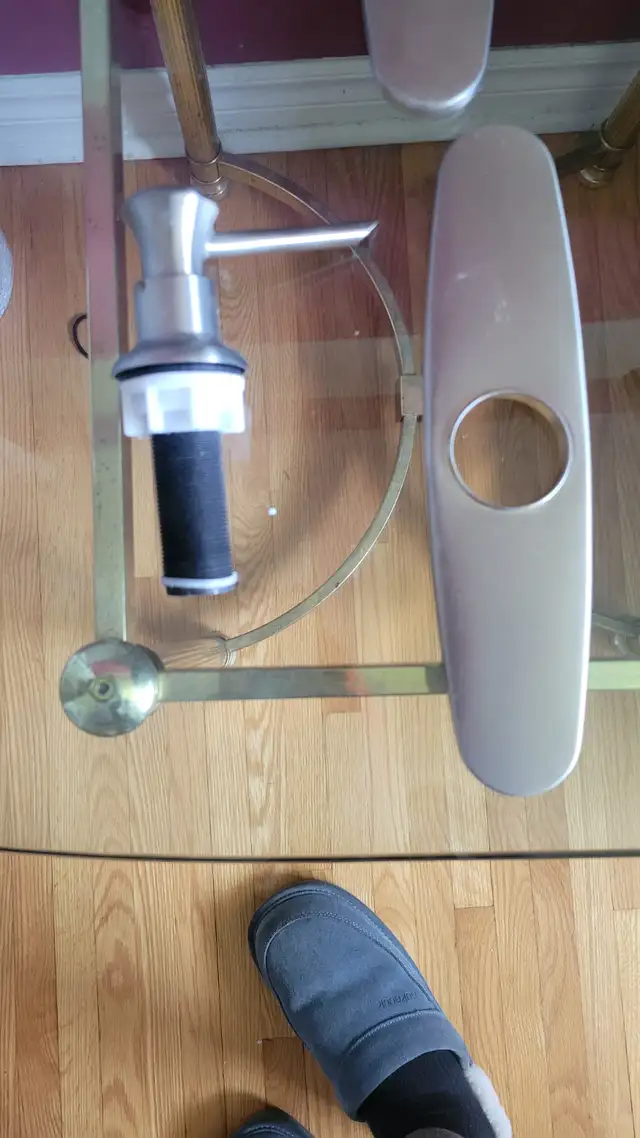 New...Moen soup dispensers503116093845688322