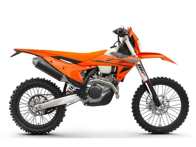 2025 KTM XC 450 F-W in Dirt Bikes & Motocross in Edmonton - Image 2