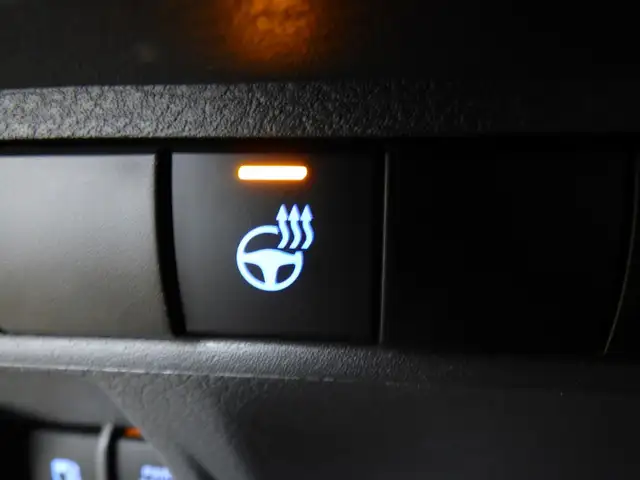 2024 TOYOTA SIENNA XLE HYBRIDE, 8 PASSAGERS, JAMAIS ACCIDENTÉ!!! in Cars & Trucks in City of Montréal - Image 23