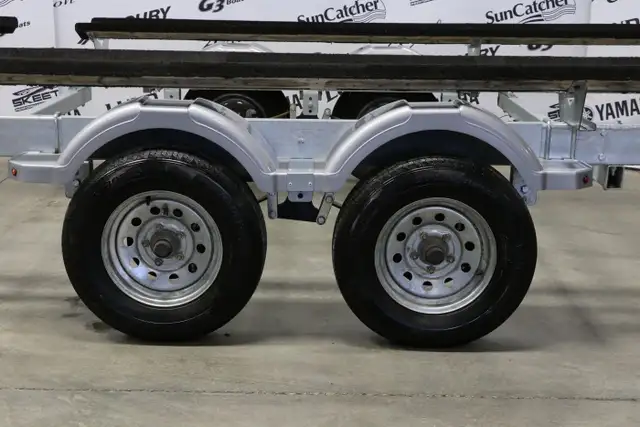 2025 REMEQ PSC-5440-L 2 QUILLES POUR PONTON DE 23 À 25 PIEDS in Cargo & Utility Trailers in Laurentides - Image 10